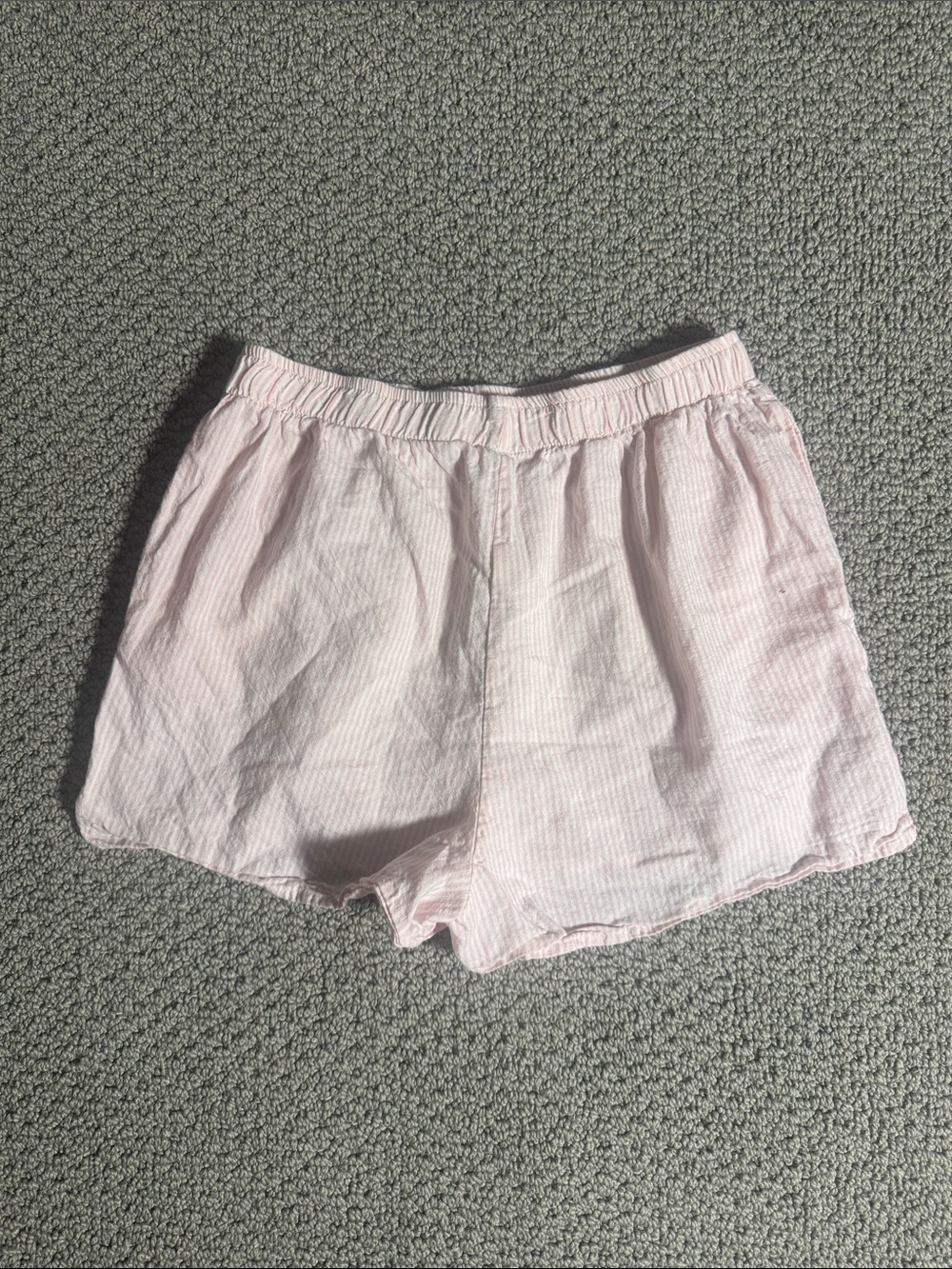 Subdued Light Pink Pinstripe Women's Elastic-Waist Shorts- M - Picture 2 of 3